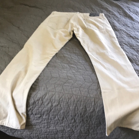 Levi’s Khaki pants - Picture 3 of 4